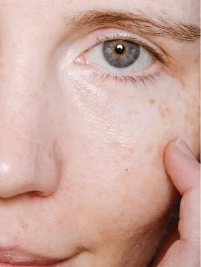 Peptide Anti-Aging Serum – Smooth Lines & Firmness