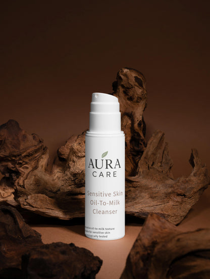 Sensitive Skin Oil-to-Milk Cleanser – Gentle Makeup Removal & Hydration