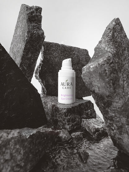 Brightening Eye Cream – Illuminate & Revitalize